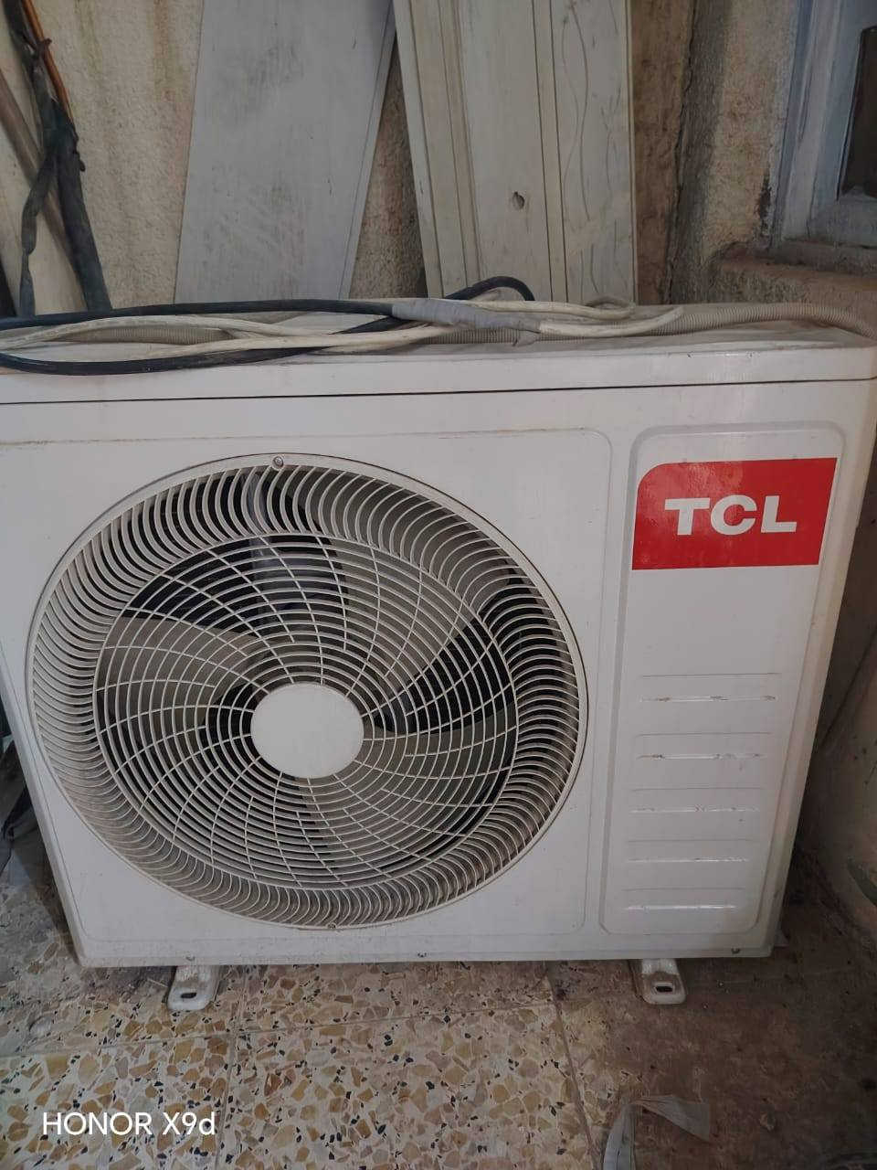 السلام عليكم  
سبلت TCL
3طن نظافة 100/100
على وضع الشركة 
السعر 850


**إذا كنت صاحب هذا الإعلان وتريد حذفه لأي سبب، رجاءا أرسل رسالة إلى الدعم الفني**