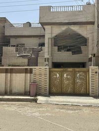 دار للبيع 200 متر حي الاعلام الشباب خلف مجمع الرحاب قرب سوق حي الاعلام...