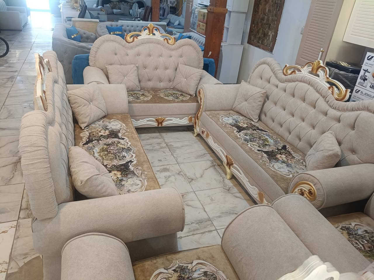 متاح في معرض الكناني للمطابخ والاثاث المنزلي 
شغل عراقي درجة اولئ تسكام تسكام تسكام تسكام 
كل شهر 100 بدون مقدم  ويانا صارت سهلة 
ويانا بيتكم اجمل صوره


**إذا كنت صاحب هذا الإعلان وتريد حذفه لأي سبب، رجاءا أرسل رسالة إلى الدعم الفني**