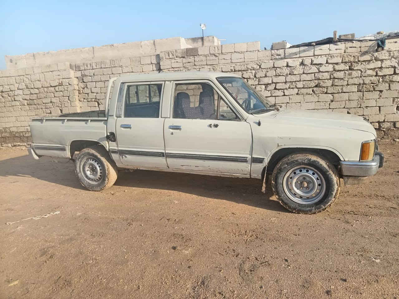 يالله السلام عليكم  بيكم تيوته 88
سياره جاهزه من كلشي كير مكينه حداديه  تخم تاير 
 العنوان السماوه  
الاستفسار ***********
