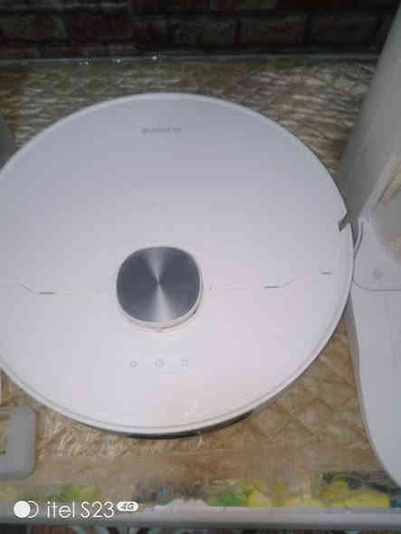 جهاز روبرت نوع دريم مستعمل بدون كارتون تنظيف ذاتي موديل L10 Ultra النظافة مثل الصورة وأكثر كامل مع كافة الملحقات جديدة غير مستعملة للبيع ب450الف ضمان أسبوع الجهاز داخل ادامة كاملة لمعلومات مراسلة الصفحة أو واتس اب برقم ***********
