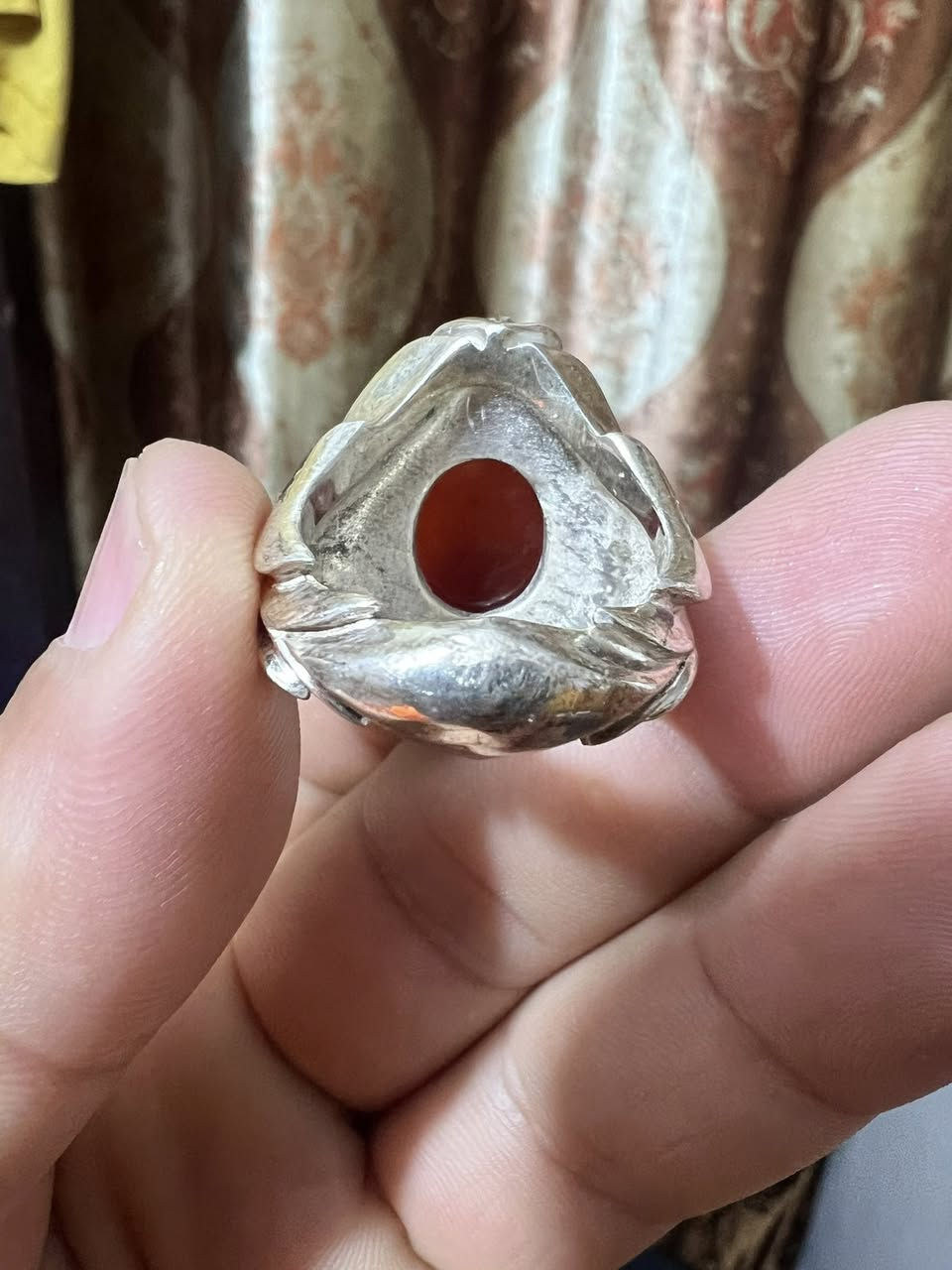 خاتم من يماني احمر كرزي صياغه ثقيله صياغه حماده مخطوط عليه ايه كرسي كامله
سعره 125 الف


**إذا كنت صاحب هذا الإعلان وتريد حذفه لأي سبب، رجاءا أرسل رسالة إلى الدعم الفني**