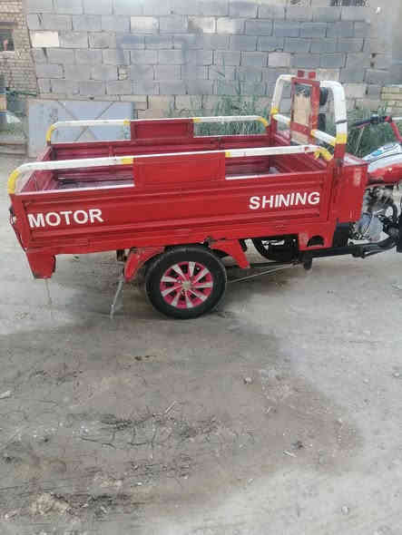 اللهم صلي على محمد وآل محمد 

ستوته للبيع موديل 18 محرك 18 اوراق اصولي مكفوله شاصي وركبه كهربائياته شغاله بس سلف لا باتري ضعيف السعر،،، 1150... وبيه مجال 
عليكم ضلع الزهراء الموشراي لا يتصل ولا يعلق
#العنوان كربلاء الحسينيه ام الحمام قرب سجه القطار ***********
