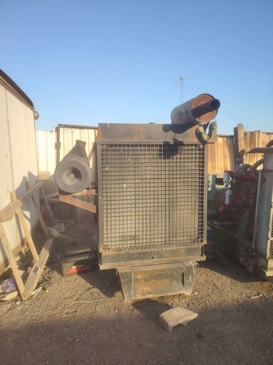 فالفو شغال لا تنقيص ولا تبخير بغداد النهضه شارع كريم النده 150 كيفي سعرها 45 ورقه وبيها مجال للشراي رقم الهاتف *********** احمد
