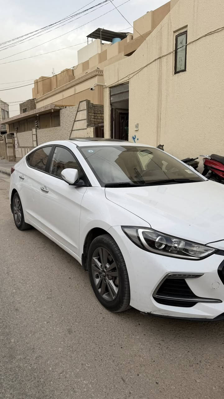 السلام عليكم النترا سوبر 2018 خليجي السيارة رقم كربلاء بسمي تحويل مباشر فول مواضفات
فتحة سقف
مري شفط
حساسات
شاشه اعطال 
السيارة كل نقص مابيهه نضيفه وجاهزة 
مكاني كربلاء 
***********
