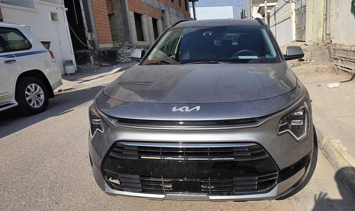 بسم الله وعلى بركة الله
كيا نيرو هايبرد 2024 EX بدون قطرات صبغ 

ماشيه 7 فقط بدون حادث سرقه الدعاميه فقط

وارجعه بلاديه نفس الاون صور المزاد مرفقه مع المنشور  

السياره نضيفه كلش بلاوقع اجمل تستلم مرقم بغداد 

ب 168 ورقه مكان السياره الفلوجه قرب مطعم حجي حسين

للأستفسار الاتصال ***********
