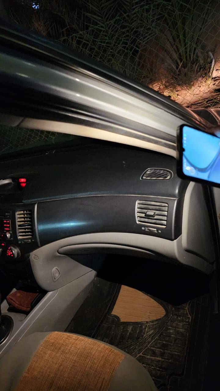 كيه وارد خليجي موديل 2009
سياره كفاله العنوان ناصريه  قرب علوة الاسماك الشراي يتصل *********** السعر 125 بيه محال
