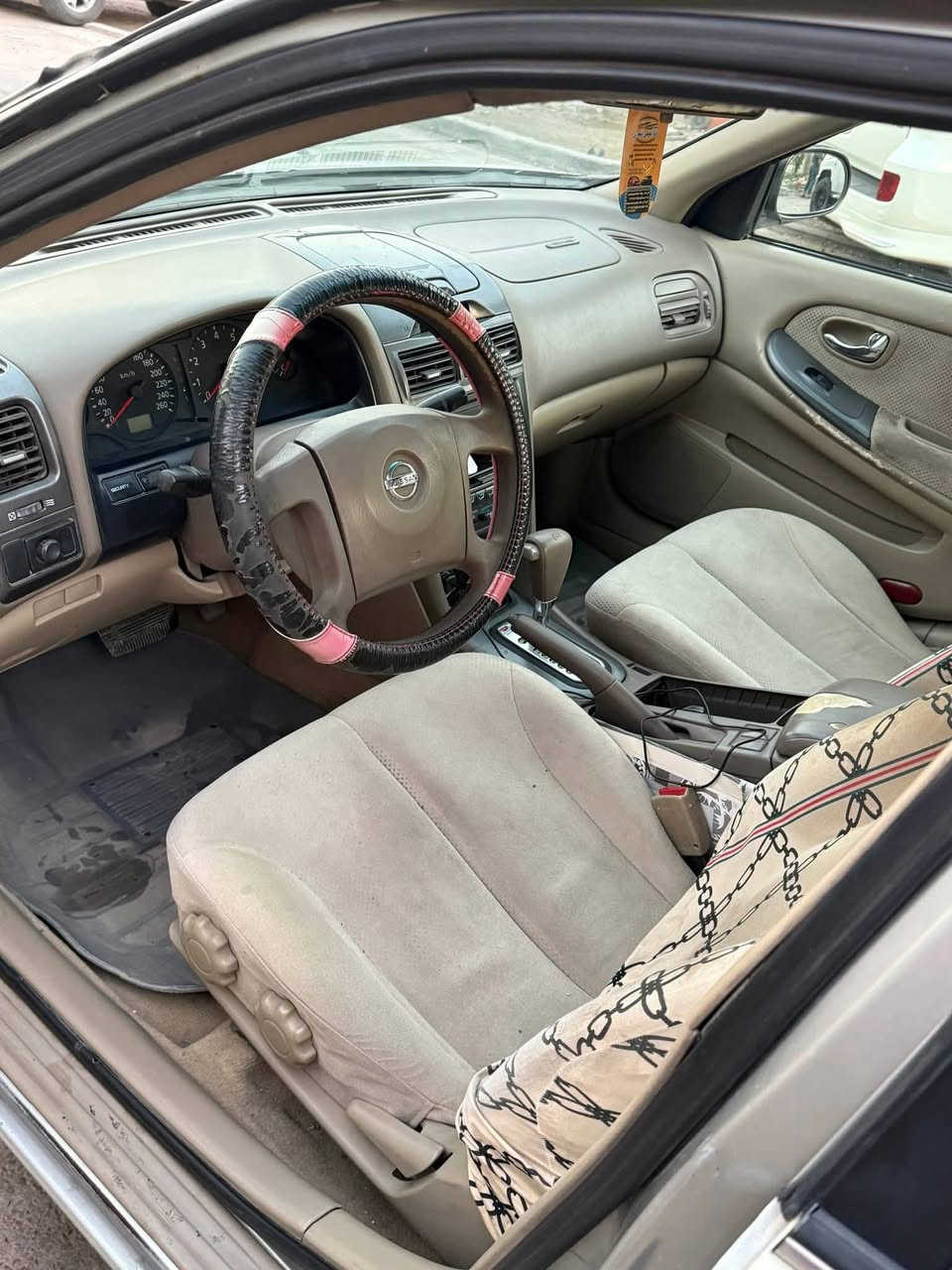 نيسان مكسيما 2003
اداخل بيجي كير محرك 3000 v6   خليجي سياره  مكاني بغداد جاهزه للاخير محرك كير صدر ٩٠ باميه تبريد تدفه كهربائيات كلها شغاله

مكان السياره بغداد العامريه

‭٠٧٧٠ ٩٢١ ٤٥٣٨‬ سياره بيها جراد 

السعر ٦٥ بيها مجال
