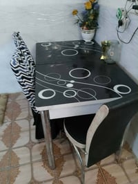 ميز طعام • ٥ كراسي • الديوانية