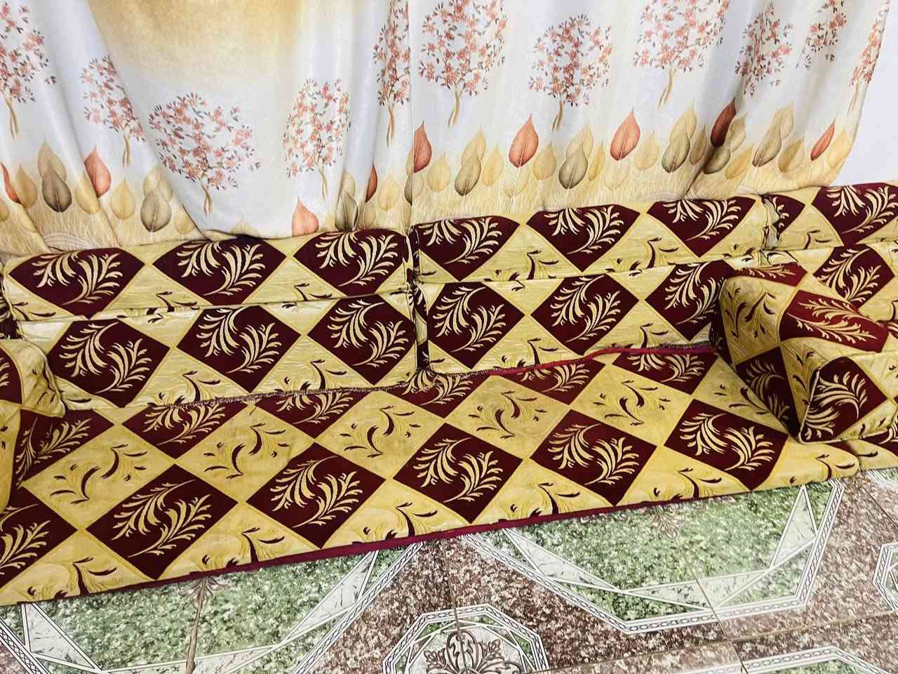 ديوان للبيع بسعر 175 وبي مجال


**إذا كنت صاحب هذا الإعلان وتريد حذفه لأي سبب، رجاءا أرسل رسالة إلى الدعم الفني**