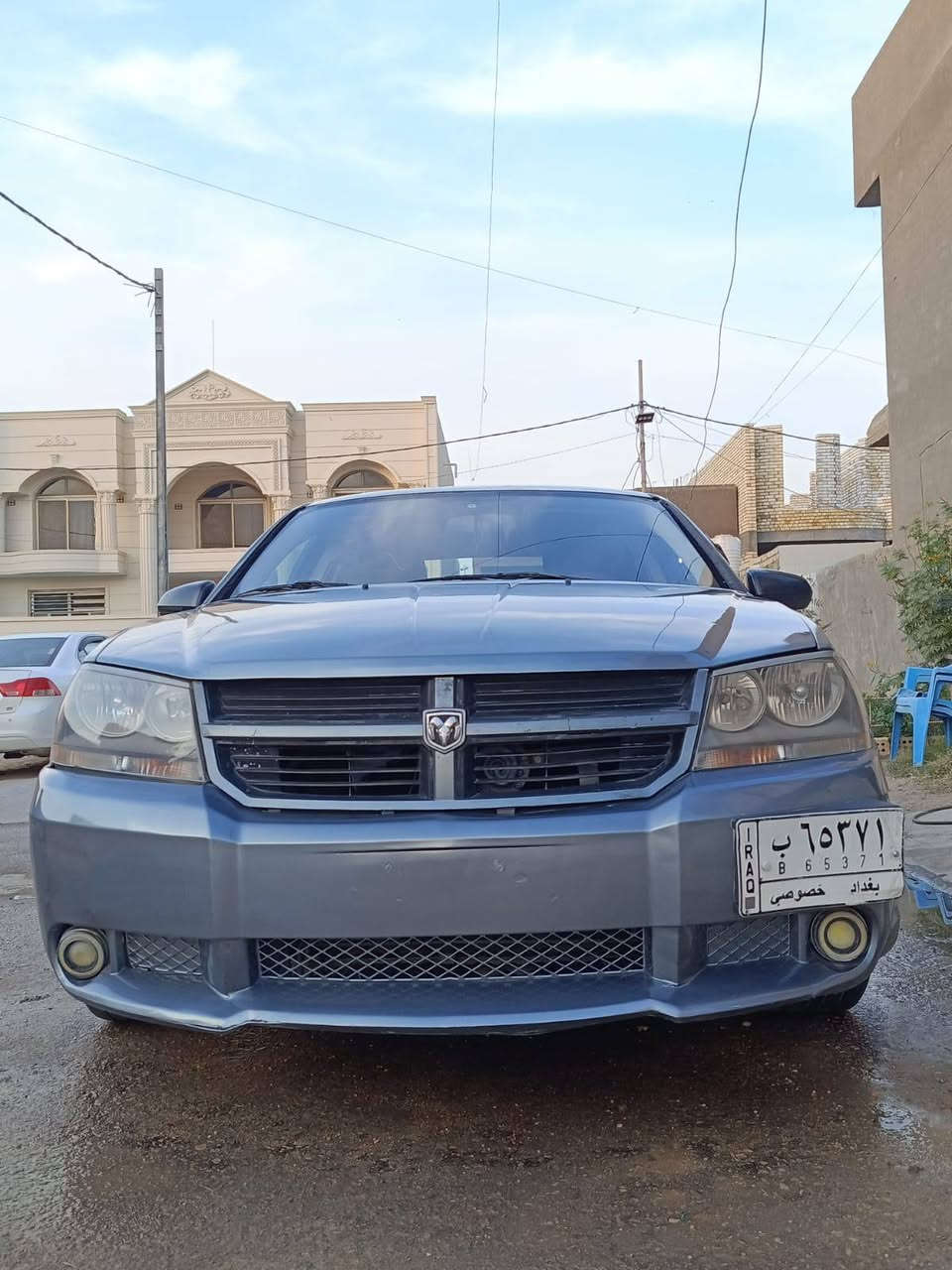 سلام عليكم 

للبيع أو لمراوس دوج أفنجر 2010 رقم بغداد نكليزي سنوية ل2030 مصفره من الغرامات هزه جديدة مساقطة سيارة بإسمي.

محرك 4 سلندر 2400 كير ومكينة خير من الله كهربائيات كله شغاله من الدعامية للدعامية ، صدر الأمامي يرادله شغل 

السعر ٥٨ وبيه مجال 

مكان السيارة بابل ـ قضاء المحاويل  
للأستفسار ***********
