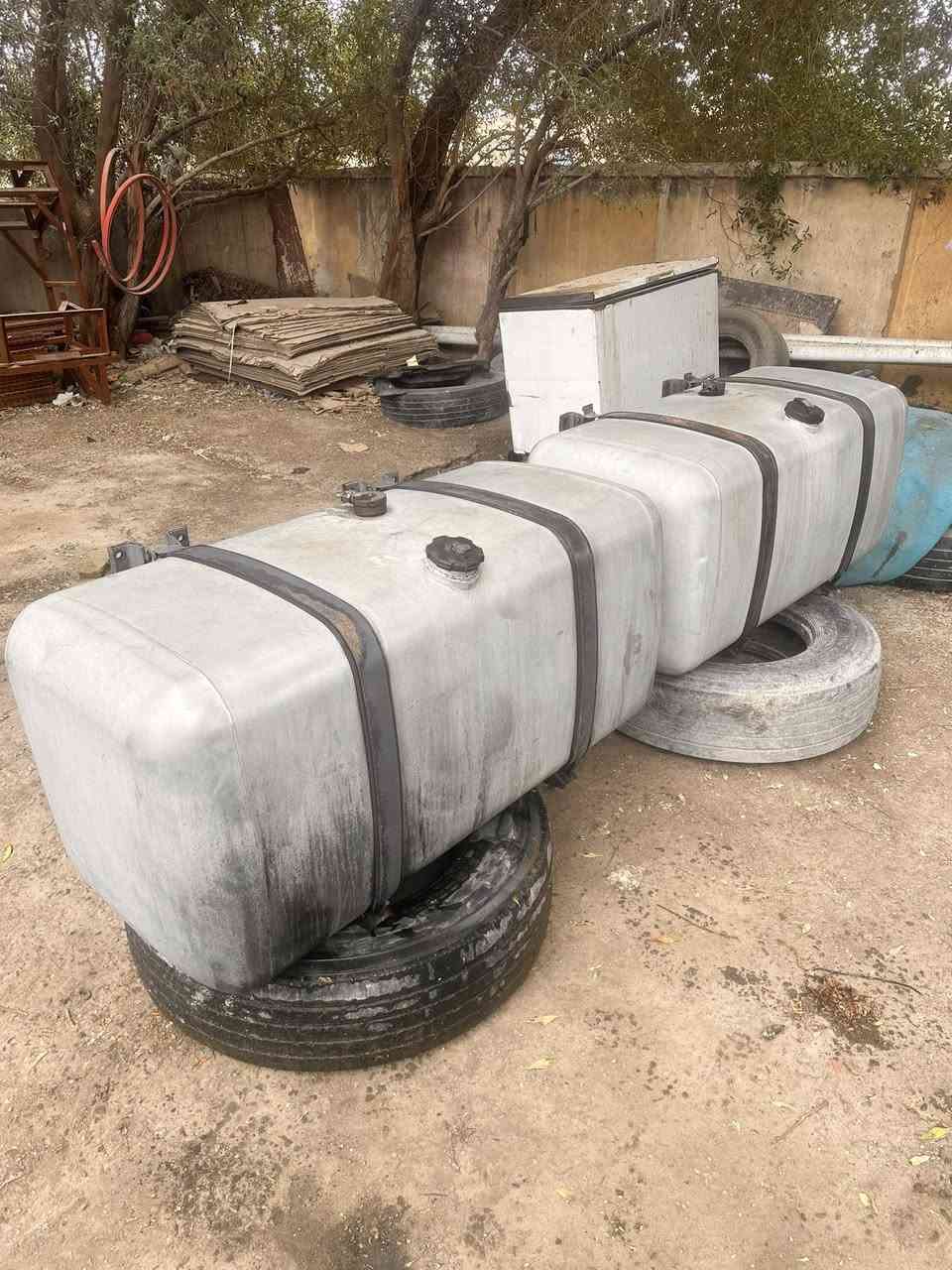 تانكيات للبيع 650 الاتصال ***********
