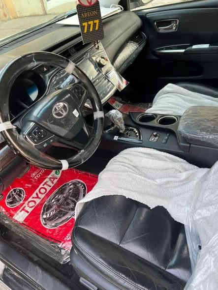 تۆیۆتا افلۆن 2015
سەیارەکە ٣ پاچەی پێشی بۆیاخە
بەسمە سلایتە قەپات مواسەفەت
چوار تایەو ویلی لۆکی لە ژێرە
ڕەقەم و سەنەوی نوییە بەناوی خۆمانەوەیە
تابڵێی توند و تۆڵە بێ مەسرەفە 
١٣٠ هەزار ڕۆیشوە 
نرخ 166 گەلا
شوێن ڕانیە
ژ.م *********** رانية
