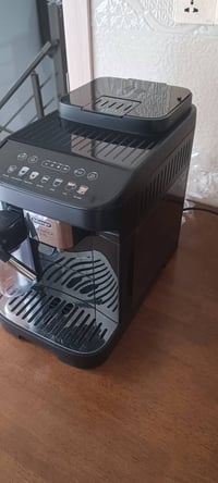 ماكينة قهوة دلونجي • مستعمل قليل • اربيل