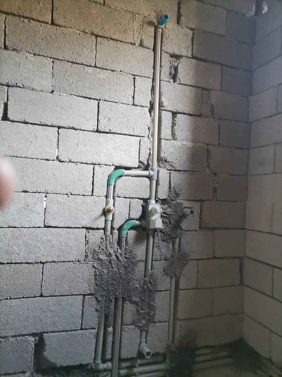 السلام عليكم يوجد كادرعمل تأسيس ماء ومجاري داخل تكريت (*********** /***********)
