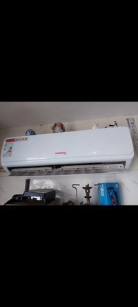 سبلت جنرال جداري ٢طن الة ربع استخدام موسم مكفول من الفتح والتصليح نظيف...