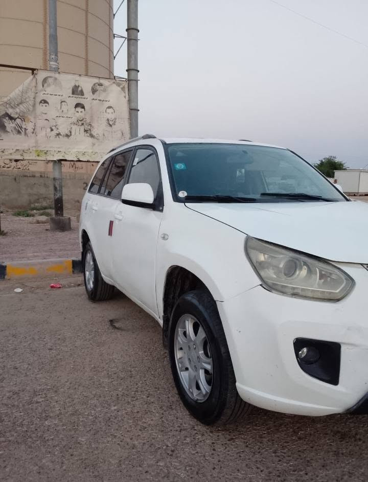 السلام عليكم سياره تيكو للبيع كامله مكمله شغاله كلها كهربايات تبريد تخم تيارات جدد حداديه نظيفه ما بيها اي نقص رقم تحويل باسمك ثاني يوم سنويه كامله مكمله ما باي نقص شغاله تبريد شغال فول يوجد رقم تليفون *********** والسعر ب 40 وش راي خدمته

