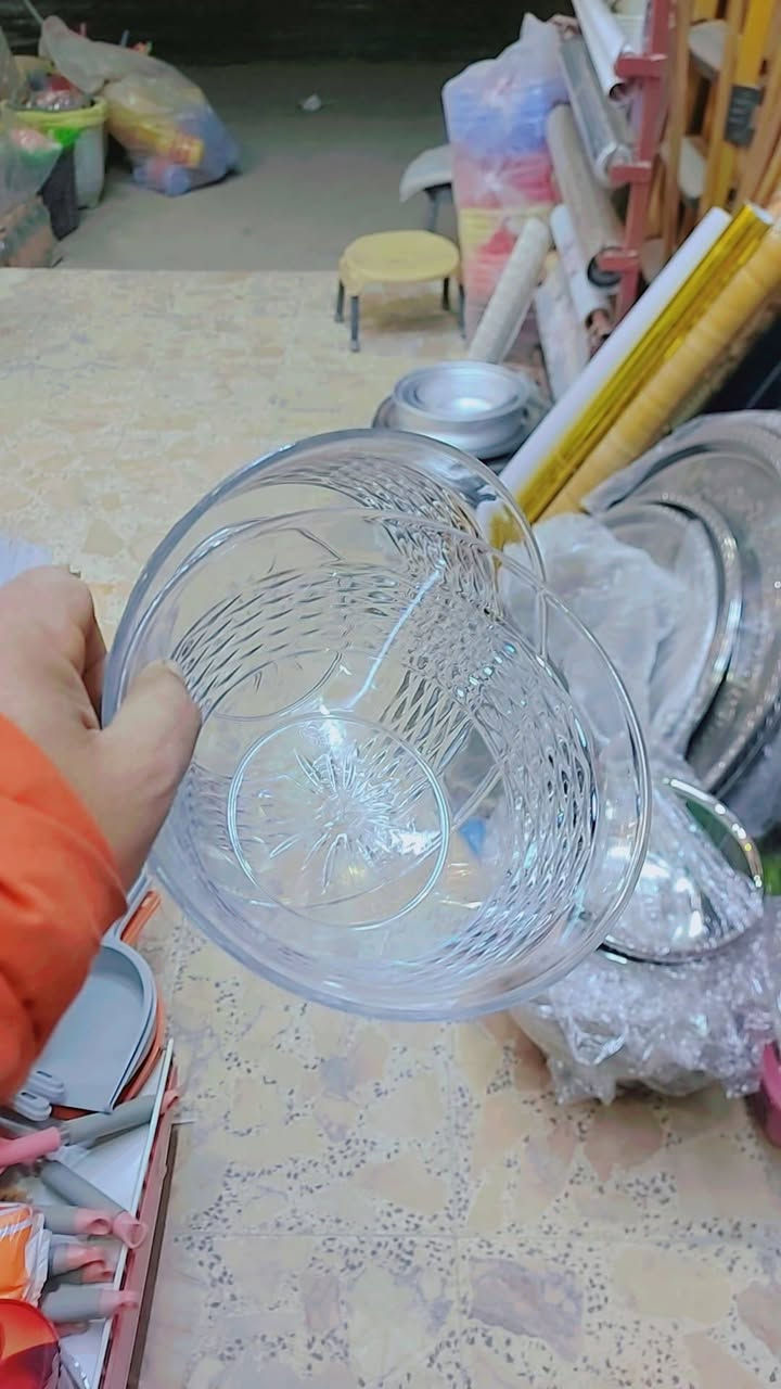 اهلآ وسهلا بكم  نوفر لكم مواد منزليه وحاجة الف وانسب الأسعار  العنوان ماقبل اسواق الشورجه قرب الكرادين منطقة الطي  يوجد خدمة توصيل داخل الطي؟  وارجو المتابعه 🥰🥰 🥰بناية حجي حسين الكرادي؟ ***********
