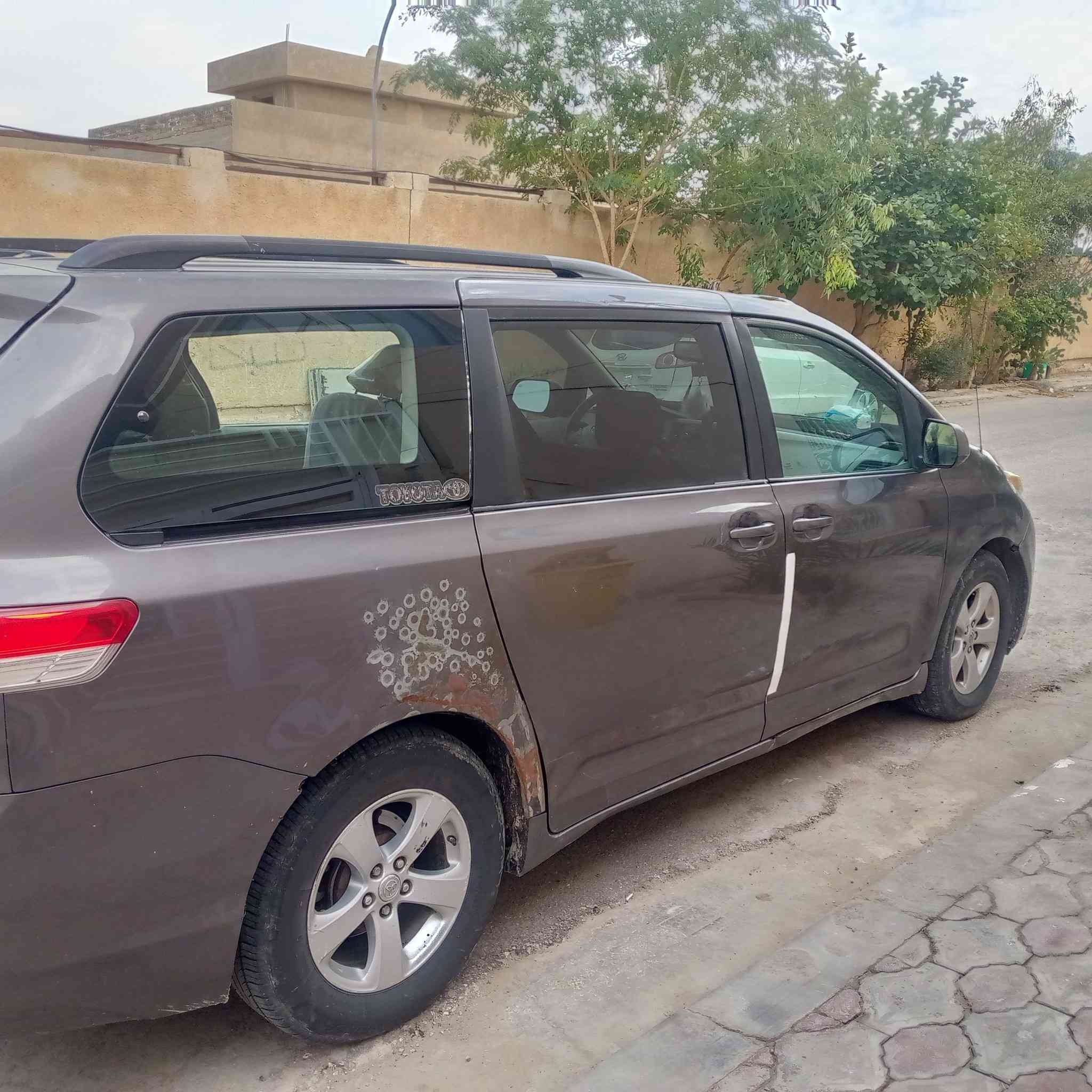 سلام عليكم سينا للبيع 2012السياره جاهزه من كلشي ***********
0783405299
