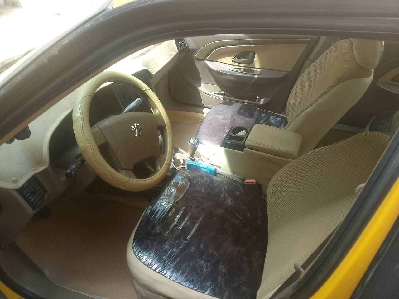 سلام عليكم بيجو لميس موديل16تكسي جاهزه وعدله ومودوشمه عام وسعره 40رقمي ***********بي أو مراوس واذا مراوس بعد أحسن مكاني بغداد جديده
