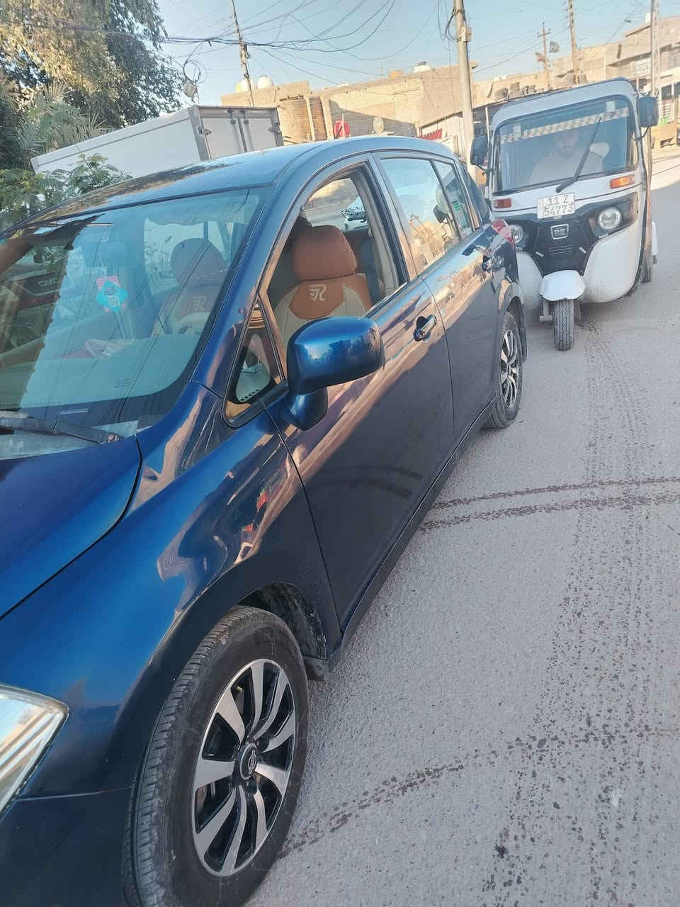 السلام عليكم نيسان فيرسا مكسيكي دشبول عسلي السياره رقم انكليزي بأسمي تحويل ثاني يوم نظيفه علئ أيدي لياخذها يترحملي مبدل مكينه قبل شهر جديده السياره كير عادي انسه الدوانز بيها شلعه تشك بالكاع كليج وعنبار بالجيس زوج تاير جديد باتري جديد نوزلات بلكات واتر بام جديد السياره مداريها وبعد هواي شغلات مبدل نقصها تبريد وصدر نص عمر موديل 2007 العنوان بلديات
*********** السعر ٥٨ وبيها مجال بسيط
