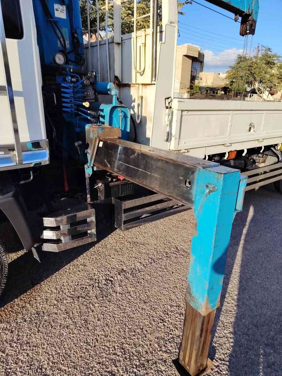 السلام عليكم
هينو كرين موديل 2003 بسمي سنويه لل
28 مكينه 80فول عادي سته سلندر كرين مخالف سلايتين سياره جاهزه للشغل للاستفسار ***********
