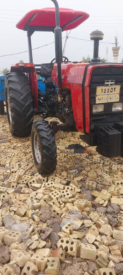 سلام عليكم مكينه فوركسن مديل 13 جديده بلايلون مكان بغداد رقم راعيهة ***********
