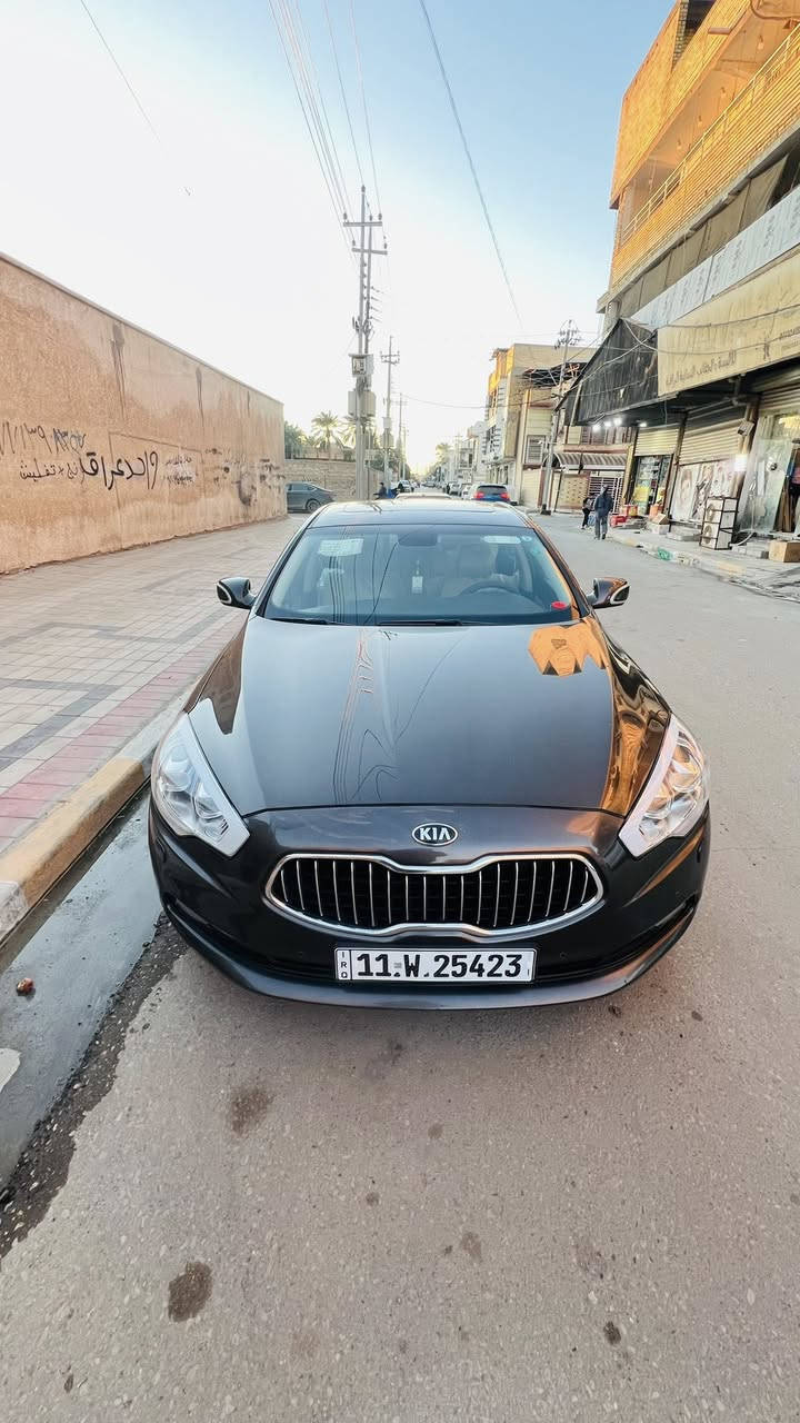 السلام عليكم الهم صلي على محمد وال محمد من رخصت الادمن كيا كوريوس 2014 فئة ثالثة وارد خليجي كفاله عامة حته الدعاميات سيارة جديده كارتون تحويل جديد هزة تخم تاير جديد حدادية مبدلها قبل اسبوع محرك شاده قبل شهرين جديد جاهزة من كلشي  جديد بأسمي السعر 162 سعر نهائي بدون احراج ما عجبك السعر ان شاء الله تلكة الاحسن  الاستفسار ***********
