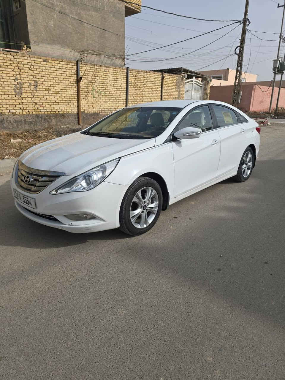 سوناتا موديل 2011 خليجي
محرك 2400
رقم شمالي مميزي بأسمي ل 28
عليها ادامة كاملة 
حدادية أمامية وخلفيه قبل 6 أشهر  بمجمع عدنان الحداد بالكوت والكل يعرف شغلهم
تخم تاير جديد
دوشمه و دواخل بالجيس
كهربائيات شغاله جميعآ 
دسكات وكالة دبل لينك الأمريكي
الضرر لبيها فقط شبر واحد بالجاملغ الخلفي مسحوب بارد
و بالجاملغ الأمامي اقل الاربع أصابع
للاستفسار 

***********
