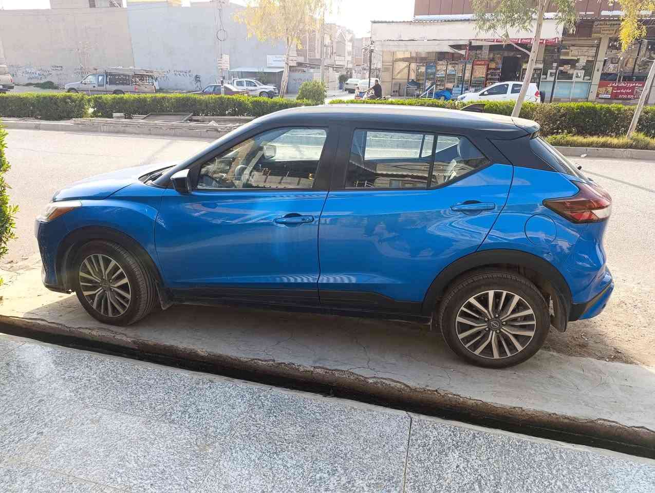 🚗 للبيع: نيسان كيكس SV 2023
🔹 المواصفات:

محرك 1.6 لتر – 4 سلندر

قوة 118 حصان

ناقل تحركة أوتوماتيك CVT

دفع أمامي

🔹 التجهيزات:

شاشة + بلوتوث

مكيف هواء

زجاج ومرايا كهربائية

مثبت سرعة

حساسات خلفية

كاميرا خلفية

أنوار أمامية هالوجين 

الحالة: بدون صبغ وارد امريكي كلين مرقم كامل 
هزه  شهر ١١
سنويه ٢٩

ايرباك سليم 

بدون تبديل اي قطعةً

💰 السعر :140 $

المكان اربيل 

📞 للتواصل ***********

يوجد واتس اب
