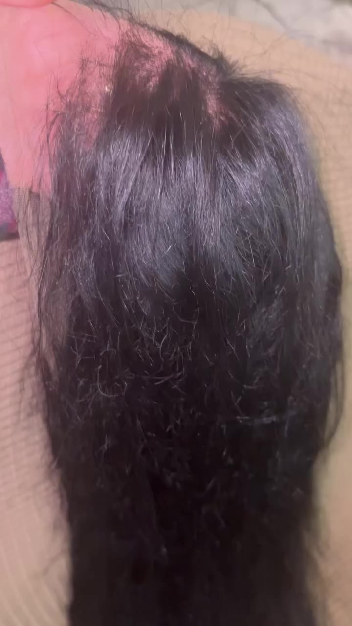 باروكة طبيعي 100‎%‎ طولها 90 سم تنفرك كل الاتجاهات فوووول شبكة ،الشبكة من كل الاتجاهات 🥰🥰خفيييفه جدا 💥وزن الرييشة تخبببل باللبس بالعافية على التاخذها 

#باروكات_طبيعي


**إذا كنت صاحب هذا الإعلان وتريد حذفه لأي سبب، رجاءا أرسل رسالة إلى الدعم الفني**