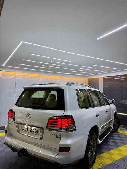 ‎    ليكزز.2015.LX5.700بريم اصلى  .فوول موصفات
⚫️
موديل.2015
محركV8.5.700
ماشى.75.الف
سعرها510$قفل💰
رقم.***********📞
⚫️
محرك كير بشرط مامفتوح 
زينكة سنويه كلشي جديد 
وسيارة باسمي 
سيارة كلش حلوة نظيفة 
كل جسمها بشرط 
⚫️
  ‎ا‎مكفولة كفالة عامة من الدعامية إلى الدعامية 
‎ا‎بدون بارد بدون صبخ ،بدون رصعات ،بدون حتا شخط رمل مابي ،حتا لحية بدون صبخ بقية كلها بشرط 
⚫️
موسفات بريم اصلى.فوول LX.5.700
داخل صحروى 
دبل هوا 
سلايد
ثلاجة
كشن تبريد تدفئة 
كشن خزن 
ستيرن كهربائي 
دبل اكسل
صندوك جك 
شغال
كامل زينون شركة
كامرة 
حاسه 
رادار 
راس DVD
ستيرن خزن 
وبعد وبعد ….
⚫️
سعر.$ 510
رقم.***********📞 Singapore
