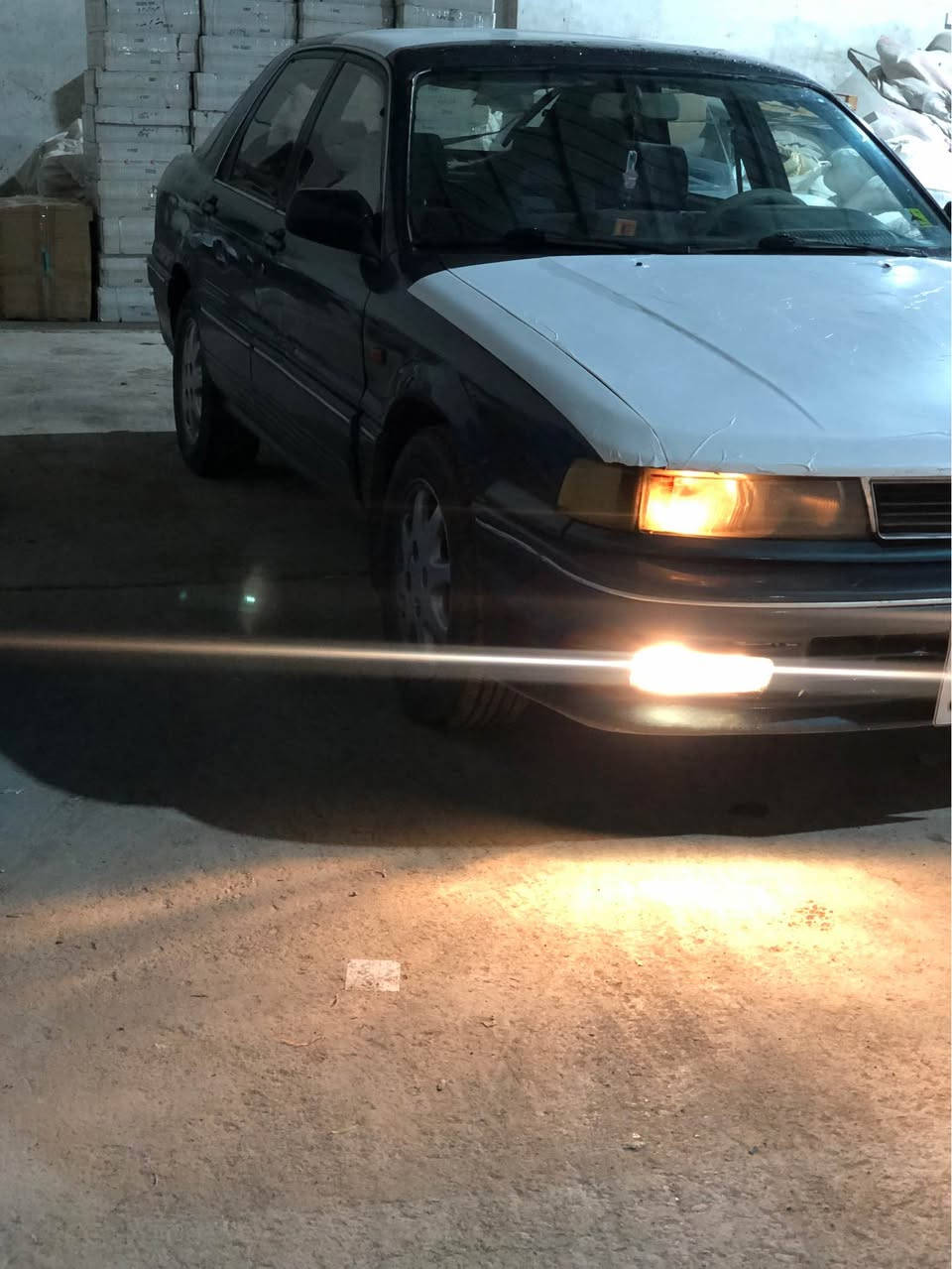 السلام عليكم 
مسيوبوشي كلاند موديل 92 فول مواصفات بس كير عادي محرك 63مرغوب صبغ عام  بيها طخه من الأمام مبدل بدنه وبيها طخه من الخلف ماعليها غرامه مكاني اربيل تحول بشرط سعر 45 رقم الهاتف *********** أربيل, العراق
