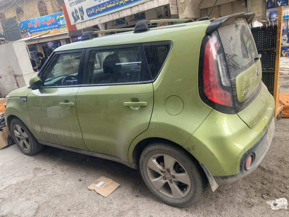 للبيع كيا صول وارد امريكي موديل 2017
محرك 1600 GDi كير At ،ماشيه 93 الف
ميل ، بدون ايرباك بدون دواخل ليبل واحد
كل السياره ، بيها 5 قطع صبغ  مال حادث
امريكا ، سعر 105ورقه و بيها مجال بسيط
صور الحادث مرفقه مع الصور رقم بغداد
باسمي 

***********
