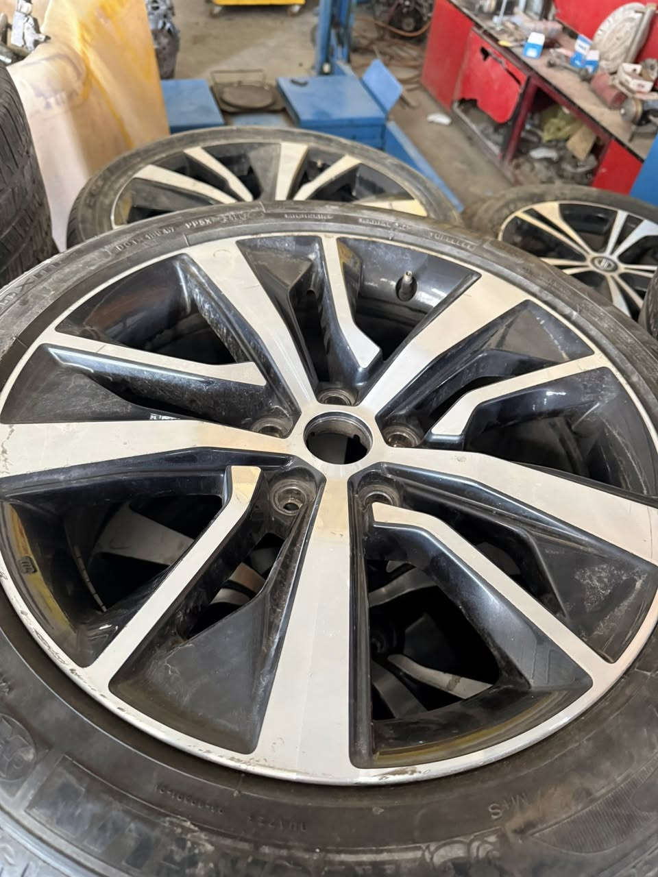 السلام عليكم.                                                                      وصول مجموعة ويل عادي ويلكب                                                 أنواع الأحجام التيما مكسيما روج سنترا مورونو باثفندر                         مركز نيسان بابل ***********
