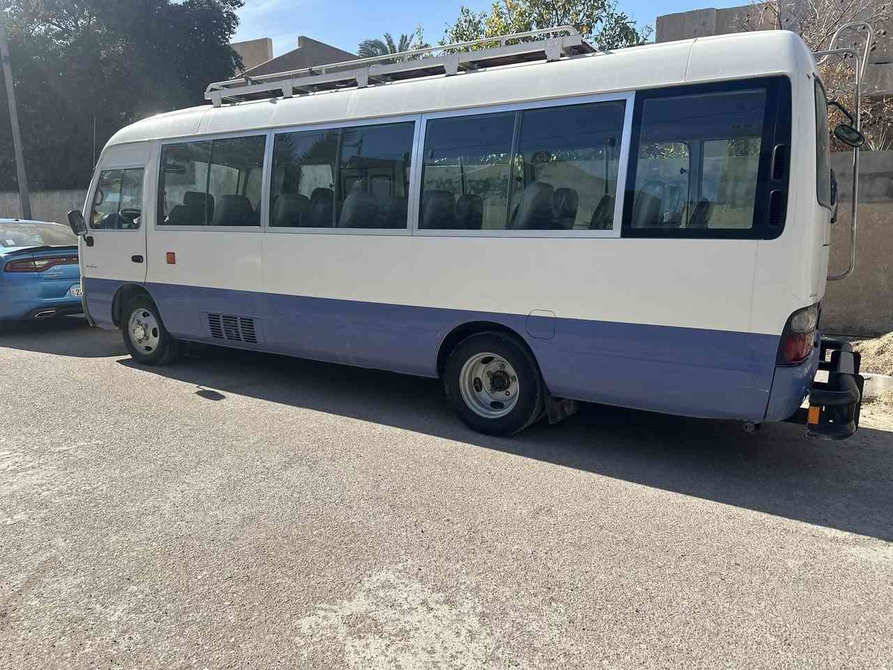 سلام عليكم كوستر ٢٠١٤ كفاله عام
تخم تاير برجستون جديد صدر جديد دوشمه عام 
منضومه غاز كير محرك خير من الله 
اكسل بي ونه خفيفه كشن ستاركس مال ٧ 
سنويه بأسمي سعر ٣٢٠ مكاني بعقوبه 
***********
ترهم مرواس ب١٧
