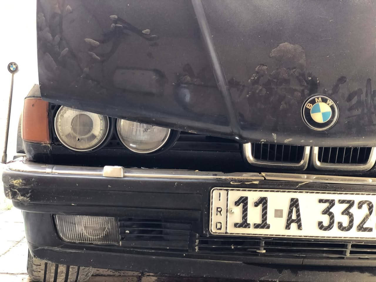 سلام عليكم بي إم دبليو 735iسياره مكفوله من دعميه لدعاميه سياره غاز وبانزين مكفوله من محرك من كير تبريد ثلج 🧊 سياره نصبته حلوه سياره بيه ملاحضات شي بصيط سلايت واكف بس موطور يحتاجله سياره حلوه لبيع 67او مراوس 540لو 544او 740مكان سياره بغداد ابو غريب *********** /***********باغي تفاصيل عل رقم مازنجر مامتواجد واتساب موجود
