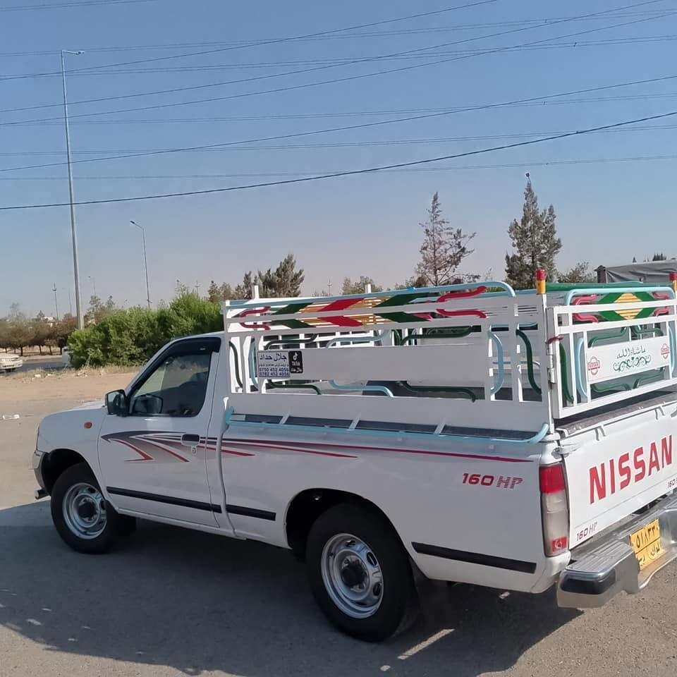 نیسان 2008رەقەم هەولێر مەکینە گێر شانسی تەبرید ئەکسل کامل بەشەر سەیارەکە نیو دەرکەی لای سەکن سبوخ جەمپێکی خەفیفی پێشی هەیە بێ ناو گرتن بەناو کردن بەشەرت یەک دینار مەسرەفی تێدا نیە هەموو گیانی بە شەرت شوێن هەولێر بۆ پەیوەندی کردن ***********
