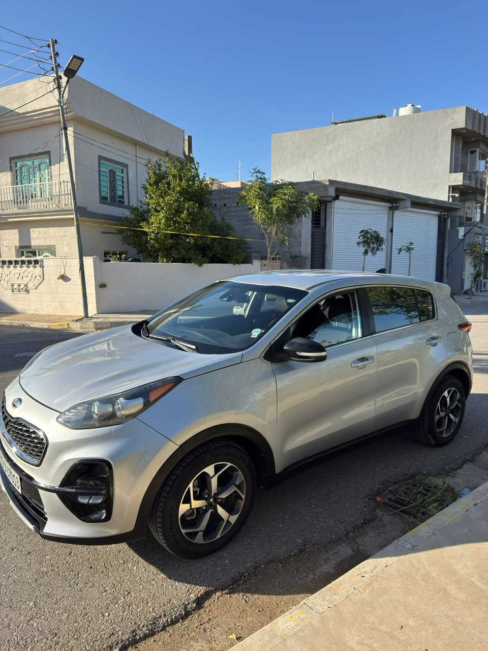 السلام عليكم سبورتج 2020 لون سلفر  XL
وارد امريكي رقم اربيل مواصفات حساسات اماميه تنبيه السايق  شاشه جبيره تبريد قطعتين تحكمات حادثها جاملغ الايسر جه السايق والباب وبيه بارد كلش خفيف بالهلال الايمن فقط ايرباك بردة راجع سستم كير ومكينه كفاله سياره حلوه وخير من الله اي نقص ما بيها ماشية 70


**إذا كنت صاحب هذا الإعلان وتريد حذفه لأي سبب، رجاءا أرسل رسالة إلى الدعم الفني**