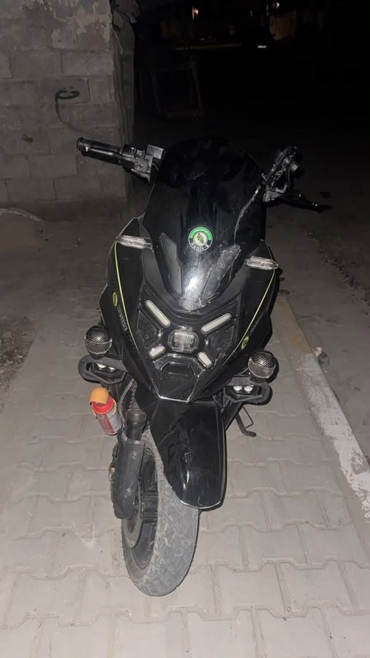 سلام عليكم
بطاريه ليثيوم 50امير 72فولت مولف 2500 تمشي شحنه وحده 70اله 77كيلو زنون عالي ناصي كهربائيات شغاله 3 سرعات سرعه 100 اذا شخصين 80 دراجه حجم كبير رايد ابيعه سعر قيم بل يرضي الله مستعجل عل بيعته ***********
