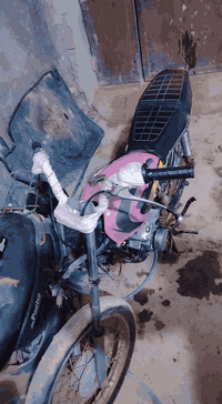 للبيع تجفيت جديد كابريتر جديد كشن جديد ويل خلفي جديد وتاير جديد سعر 250 دراجه كلك مكفوله من سرقه
***********
