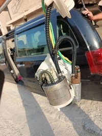 ابطال رغم البهذله ويمين نايمين بشارع طؤارى 🦸‍♂️🦸‍♂️طوارى... سياره بيه ...