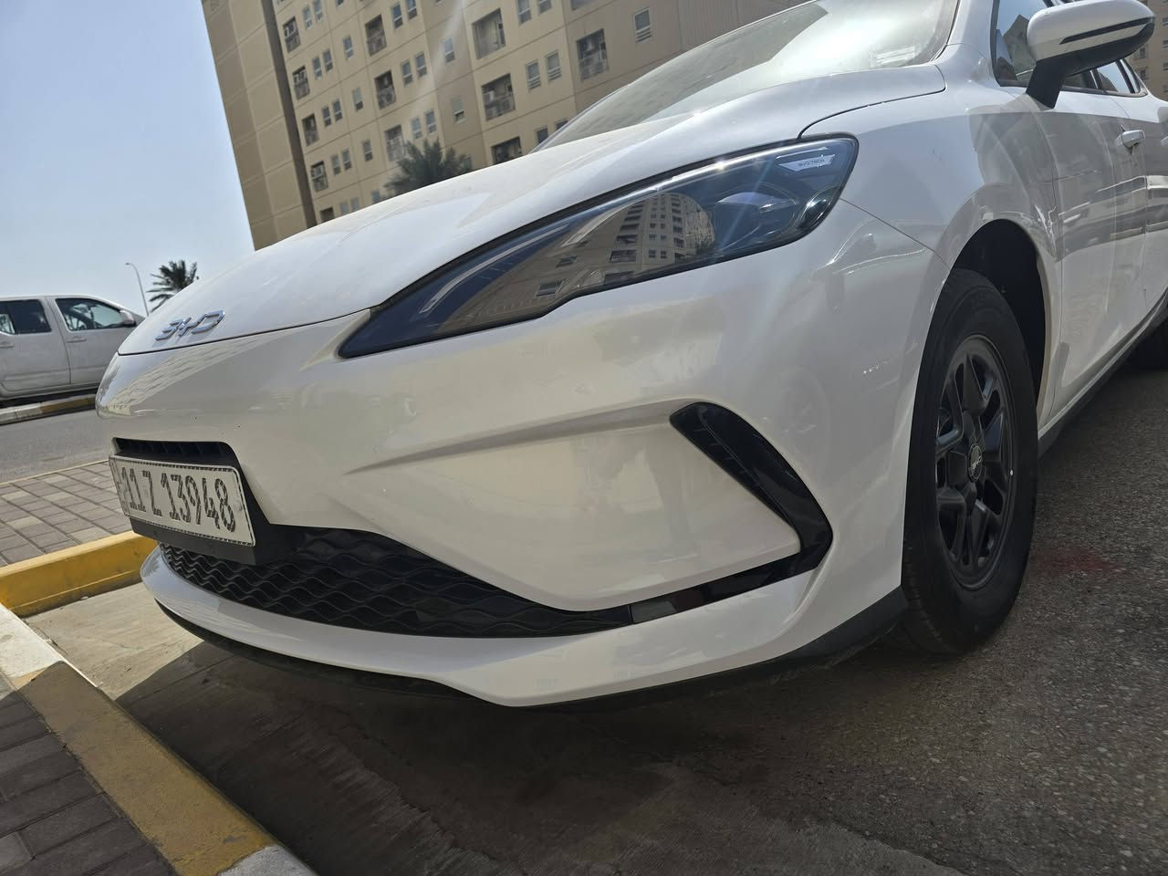 بي واي دي سيل فايف زيرو صفر كيلو متر
رقم بغداد مثبت لوحة وسنوية البارحة  باسمي
داخل ابيض ملحقاته كاملة بدون أي نقص 

 ســعــر ١٨٩٠٠

كارت وبصمة دخول 
العنوان بغداد مجمع بسماية

***********
