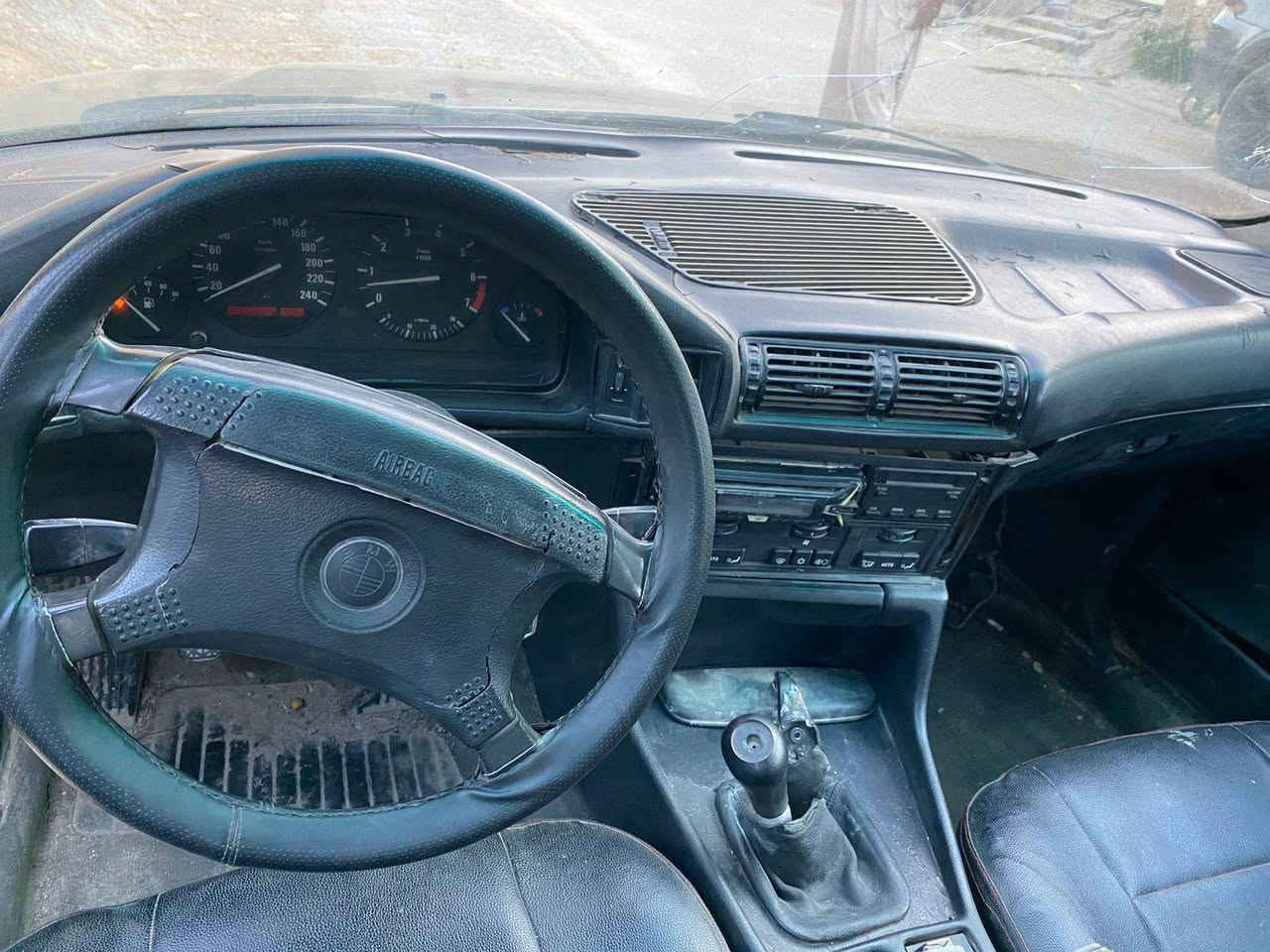 BMW 525 كير عادي
سياره جاهزة وخير من الله صدر امامي خلفي جديد كير ومكينه خير من الله تبريد شغال السياره مصبوغة عام جماليه رقم بغداد تحويل ثاني يوم السعر 48 وبيها مجال 
الاتصال ***********
