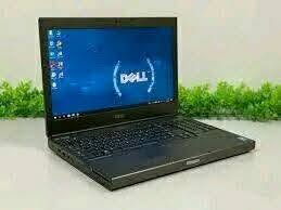 السلام عليكم 
لاب توب Dell Precision M4700
(المواصفات)
-المعالج= Core I7 37400QM (اربعة انوية)
-كرت الشاشة=NVIDIA QUARDO K2000M (2G
 Intel HD Graphics 4000 (4G)
يفتح شير للكرتين وتصل الى (6G)
-الرامات= 
  8G  RAM DDR3  1866 mgh بسرعة
قابلة للتطوير الى 32G RAM
-التخزين= 500G HDD نوع الهارد WD قابل لأضافة هارد اخر بمكان DVD باستعمال الكادي 
-بطارية الاصلية خربت وجبت وحدة اخت الجديدة 
-الملحقات"
*4 مداخل USB
*مدخل HDMI
*LAN WIFI
*بلوتوث يحتاج تعريف فقط 
*WINDOWS 10 HOME
*تشغل GTA V و PUBG STEAM وFORTNITE وPES و PUBG محاكي 
*****السعر********
260 الف ومجال بسيط جدا 
لايتوفر توصيل نتقابل وسلم تستلم بعد ما تشوفهة
*******مكاني******** 
بغداد -بلديات  
*********** 
أو تجي خاص

