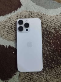 ١٦ برو ماكس ٢٥٦ • بطارية ٩٨٪ • ضمان ماستر