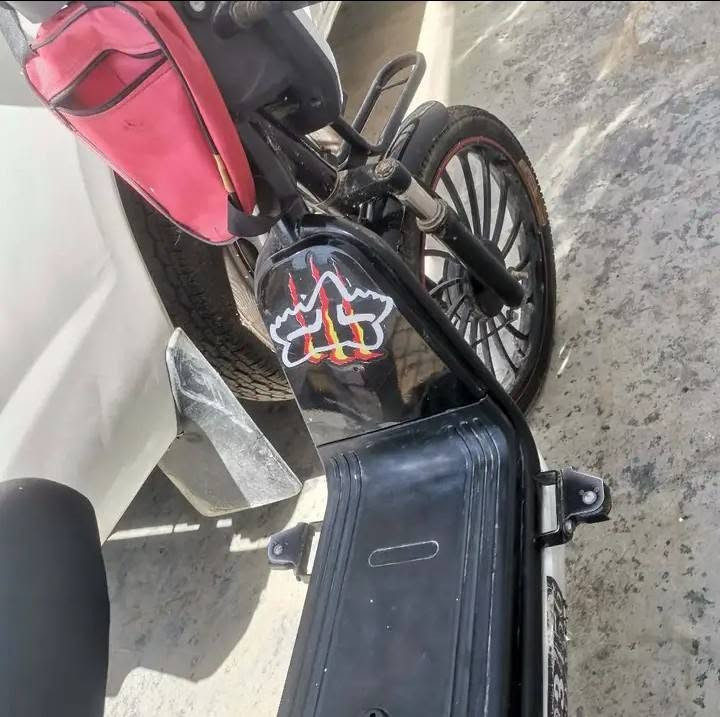 پاسکیل شەحن بۆ فرۆشتن فول مواسەفات شغال کارەبای مەزبوتە بەشەرت زۆر جوانەو تازە ماوەتەوە حجم20 چوار پاتری تازەی پێوەیە بلوتوز تابێڵی پاکە لید هەموو گیانی بەشەرت زۆر پاکە سعری 250هەزارو مەجال ژ.م/*********** كركوك, العراق
