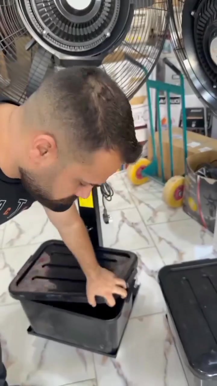 مروحة رذاذ شركة بلاتينيوم 

جملة  مفرد 

يتوفر خدمة توصيل 🚚

***********
***********
