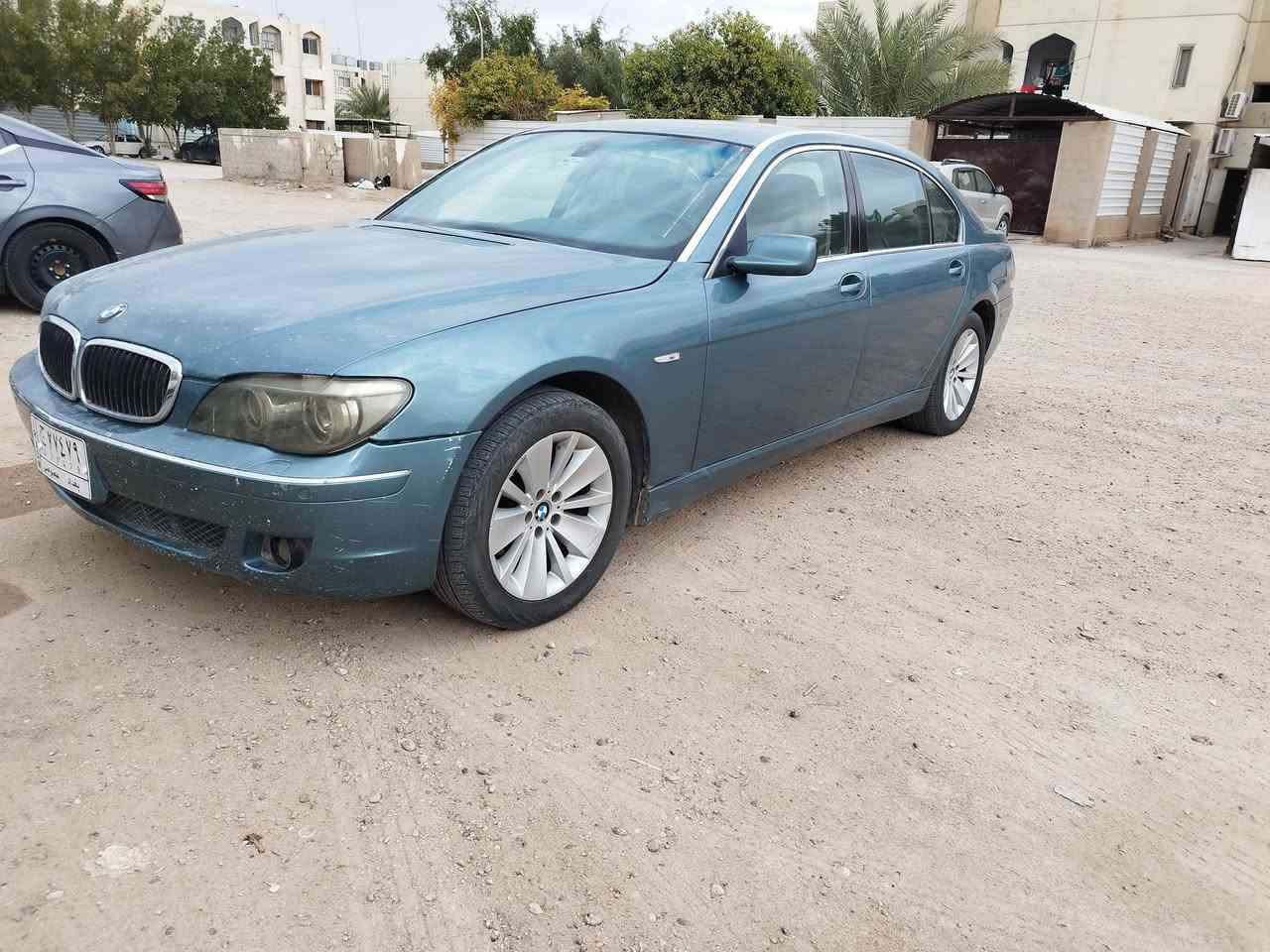 السلام عليكم 
اخوان باخره 2008 730Li يعني  باب طويل محرك 6 سلندر السياره صبغ حزام بس انكول عام  بسبب جراد وبيه طخه بسيطه بجاملغ الامامي السياره جاهزه من كلشي محرك وكير حاويه وحداديه جديده وغرفه نظيفه السياره بلادية وناعمه جداا
المكان الانبار قضاء العامرية 
السعر 128 وبيها مجال للشراي 
رقم صاحب السياره 
‏‪***********‬‏ بهاء
