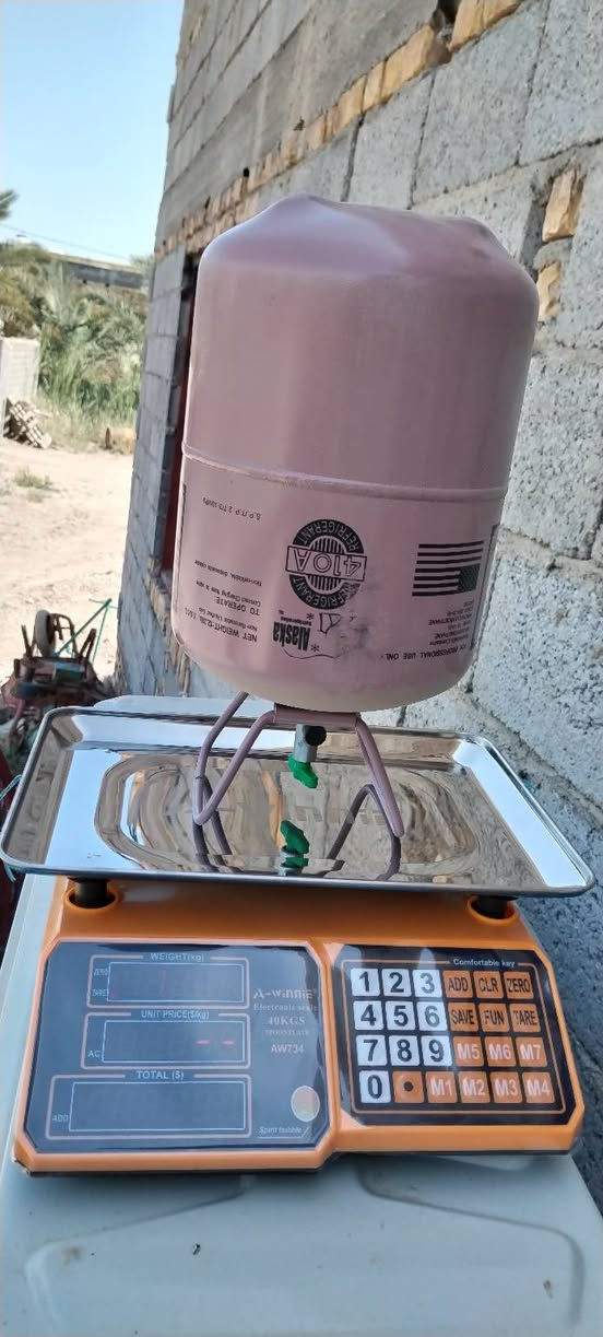 مستعدون لنصب وتنظيف وصيانه السبالت والمكيفات الشباك والشحن بطريقة الوزن الصحيحة 100/100
ماعليك سوئ الاتصال ع الرقم ***********
